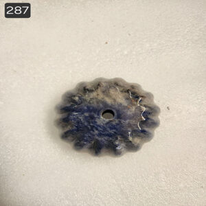 4.5 by 1.5 by 3 inches Sodolite line base