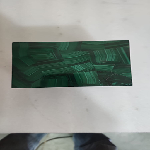 3.15 by 4.5 by 4 inches malachite box
