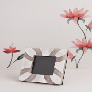 Geo Square Photo Frame 4 by 4 Silver 92.5
