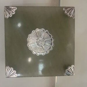 Chowki 4*4 Green
