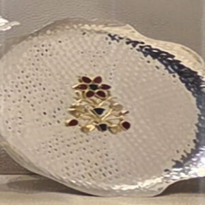 Pichwai- Lotus Plate with Red Flower set Of1