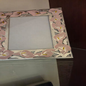Tulip 9*7 Enamel Frame Mystro